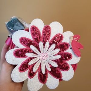 Disney parks epcot hip pack flower and garden 2019